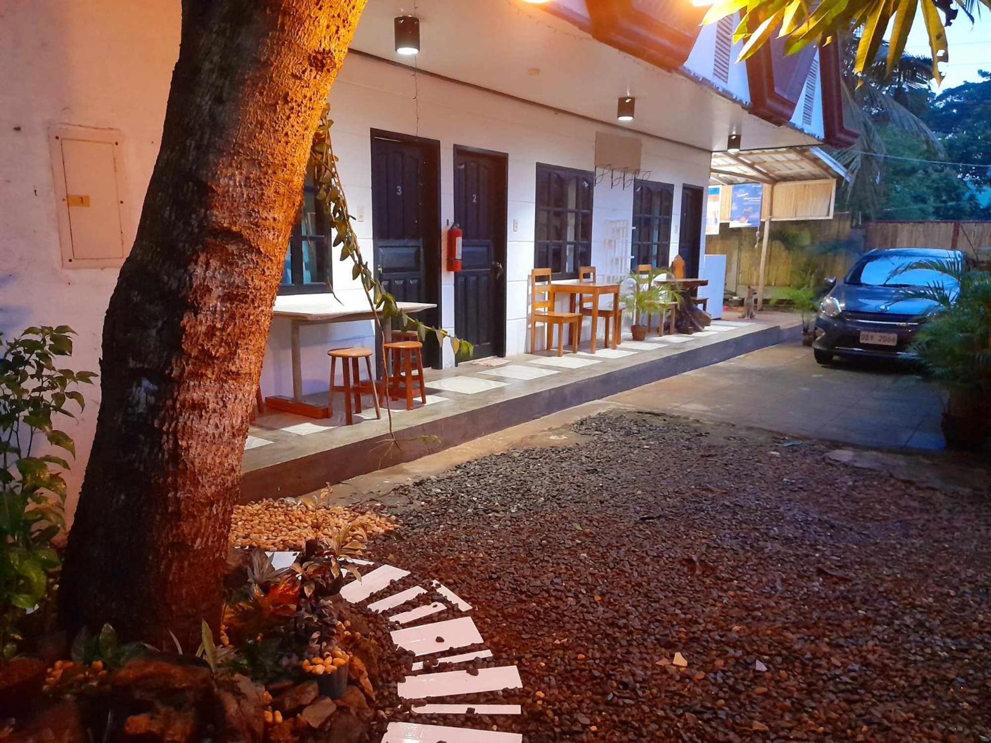 El Taraw Bed & Breakfast Puerto Princesa Exterior photo
