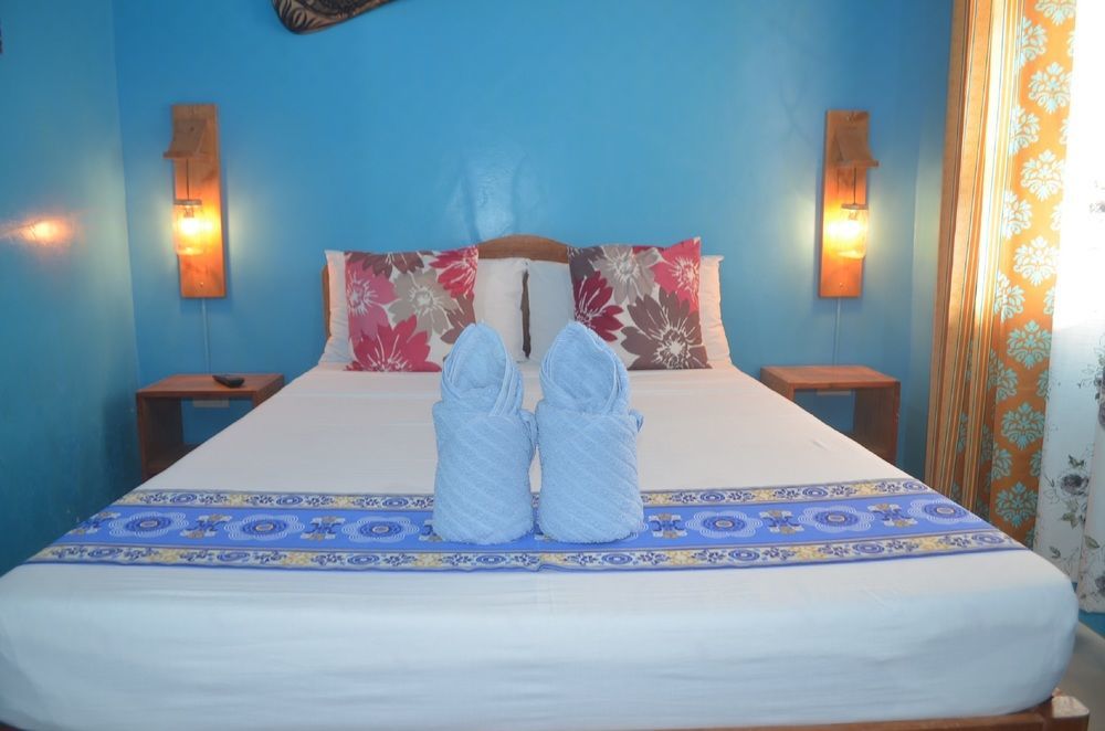 El Taraw Bed & Breakfast Puerto Princesa Exterior photo